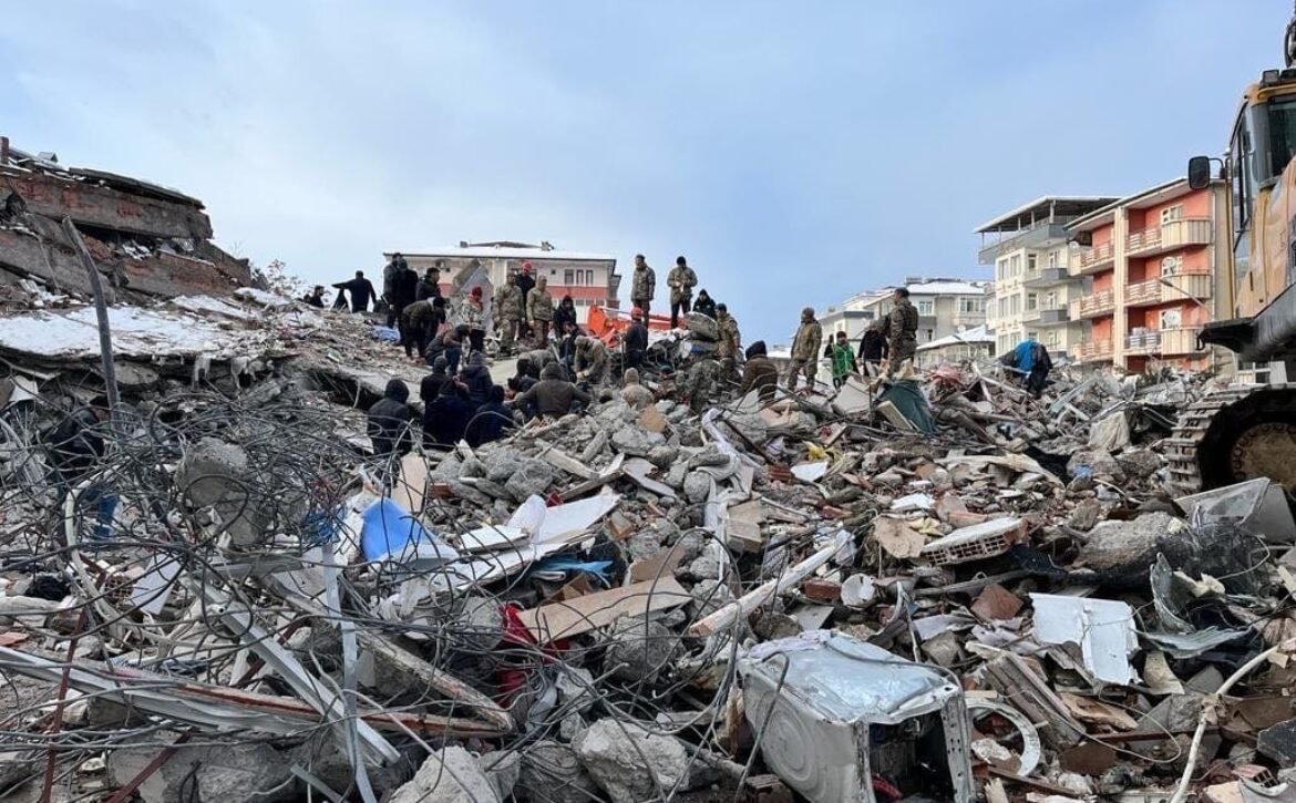 Turkey-earthquake-@tcsavunma-7